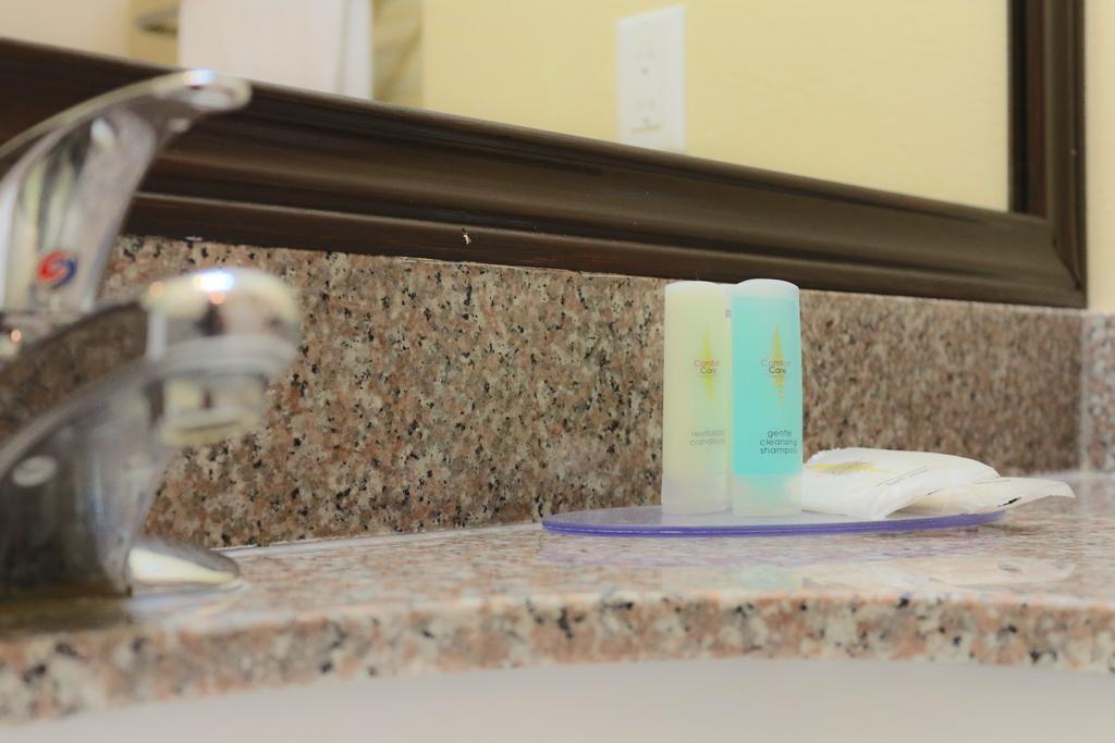 Frontier Hotel Houston Phòng bức ảnh