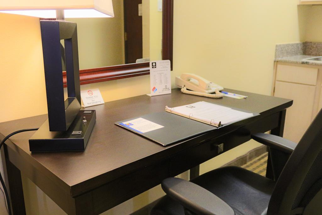 Frontier Hotel Houston Ngoại thất bức ảnh